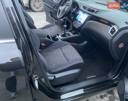 Черный Ниссан Кашкай, объемом двигателя 1.5 л и пробегом 186 тыс. км за 14500 $, фото 23 на Automoto.ua