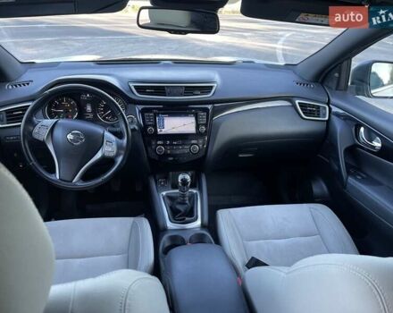 Черный Ниссан Кашкай, объемом двигателя 1.5 л и пробегом 240 тыс. км за 15600 $, фото 23 на Automoto.ua