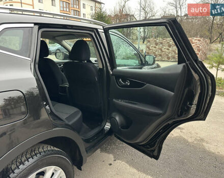 Черный Ниссан Кашкай, объемом двигателя 1.5 л и пробегом 175 тыс. км за 14700 $, фото 27 на Automoto.ua