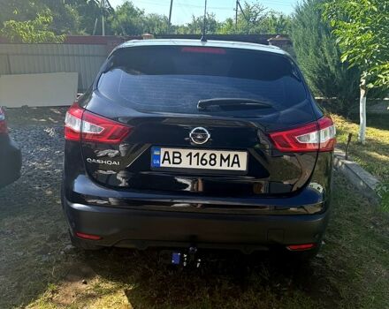 Черный Ниссан Кашкай, объемом двигателя 1.6 л и пробегом 100 тыс. км за 13000 $, фото 3 на Automoto.ua