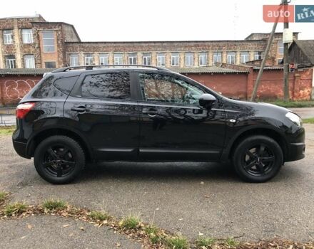 Черный Ниссан Кашкай, объемом двигателя 1.6 л и пробегом 114 тыс. км за 12890 $, фото 7 на Automoto.ua
