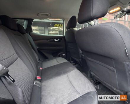 Черный Ниссан Кашкай, объемом двигателя 1.6 л и пробегом 130 тыс. км за 16000 $, фото 17 на Automoto.ua