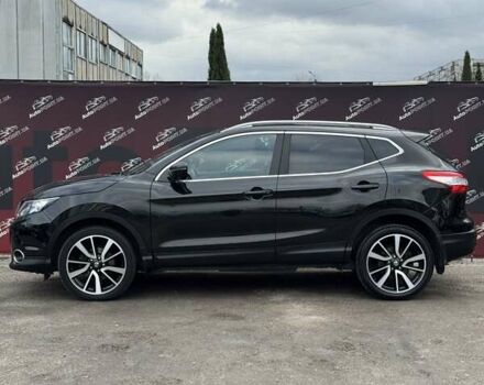 Черный Ниссан Кашкай, объемом двигателя 1.5 л и пробегом 220 тыс. км за 13700 $, фото 5 на Automoto.ua