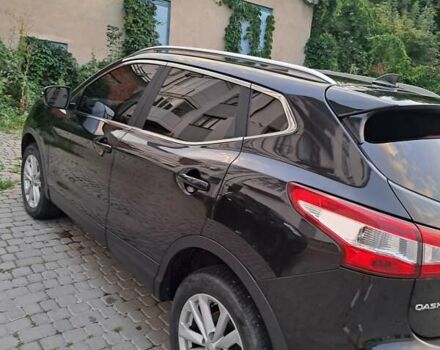 Черный Ниссан Кашкай, объемом двигателя 1.5 л и пробегом 187 тыс. км за 14750 $, фото 5 на Automoto.ua