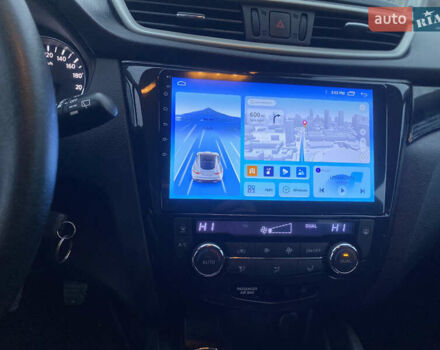 Черный Ниссан Кашкай, объемом двигателя 1.5 л и пробегом 186 тыс. км за 14500 $, фото 11 на Automoto.ua