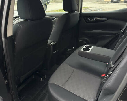 Черный Ниссан Кашкай, объемом двигателя 1.5 л и пробегом 175 тыс. км за 14700 $, фото 31 на Automoto.ua