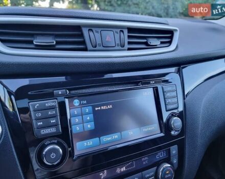 Чорний Ніссан Кашкай, об'ємом двигуна 1.6 л та пробігом 280 тис. км за 14900 $, фото 18 на Automoto.ua