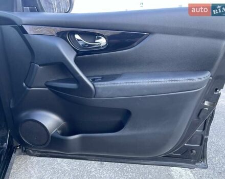 Черный Ниссан Кашкай, объемом двигателя 1.5 л и пробегом 240 тыс. км за 15600 $, фото 29 на Automoto.ua