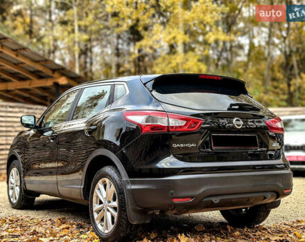 Чорний Ніссан Кашкай, об'ємом двигуна 1.6 л та пробігом 263 тис. км за 13900 $, фото 2 на Automoto.ua