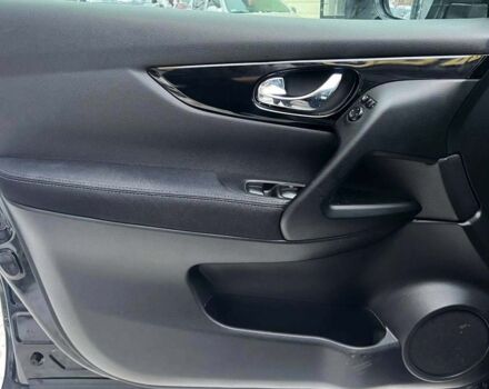 Черный Ниссан Кашкай, объемом двигателя 1.5 л и пробегом 199 тыс. км за 14990 $, фото 11 на Automoto.ua