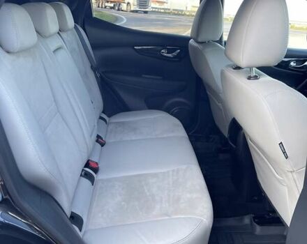 Черный Ниссан Кашкай, объемом двигателя 1.5 л и пробегом 240 тыс. км за 15600 $, фото 31 на Automoto.ua