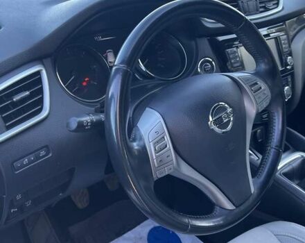 Черный Ниссан Кашкай, объемом двигателя 1.5 л и пробегом 240 тыс. км за 15600 $, фото 44 на Automoto.ua