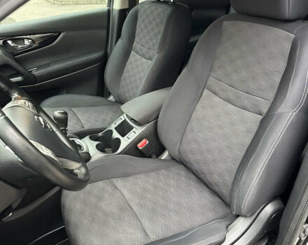 Черный Ниссан Кашкай, объемом двигателя 1.5 л и пробегом 175 тыс. км за 14700 $, фото 12 на Automoto.ua