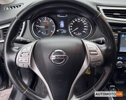 Черный Ниссан Кашкай, объемом двигателя 1.6 л и пробегом 130 тыс. км за 16000 $, фото 10 на Automoto.ua