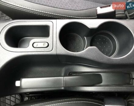 Черный Ниссан Кашкай, объемом двигателя 1.6 л и пробегом 114 тыс. км за 12890 $, фото 68 на Automoto.ua