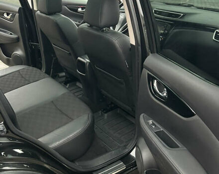 Чорний Ніссан Кашкай, об'ємом двигуна 1.5 л та пробігом 158 тис. км за 15999 $, фото 28 на Automoto.ua
