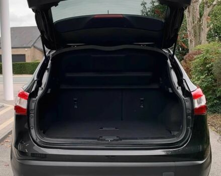 Черный Ниссан Кашкай, объемом двигателя 1.5 л и пробегом 83 тыс. км за 8100 $, фото 6 на Automoto.ua