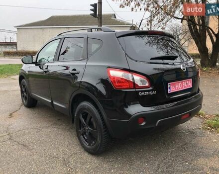 Черный Ниссан Кашкай, объемом двигателя 1.6 л и пробегом 114 тыс. км за 12890 $, фото 4 на Automoto.ua