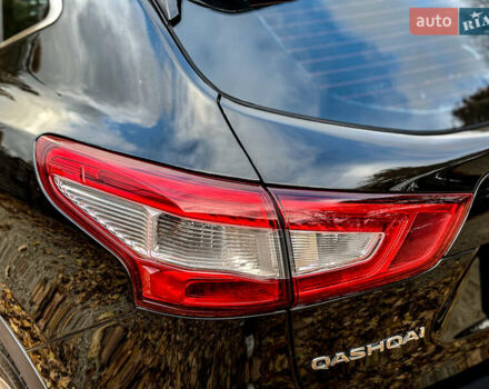 Чорний Ніссан Кашкай, об'ємом двигуна 1.6 л та пробігом 263 тис. км за 13900 $, фото 40 на Automoto.ua