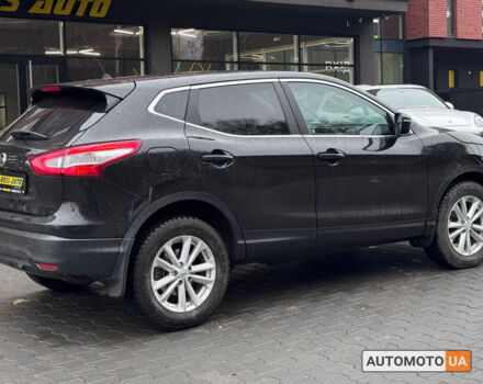 Черный Ниссан Кашкай, объемом двигателя 1.6 л и пробегом 130 тыс. км за 16000 $, фото 5 на Automoto.ua