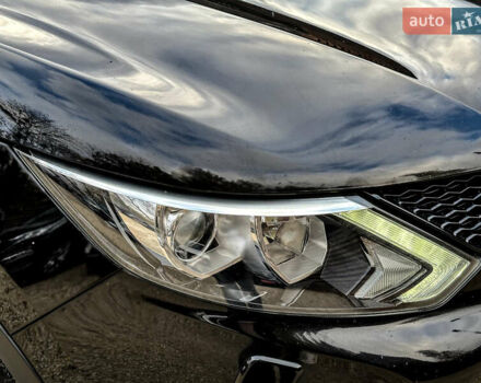 Чорний Ніссан Кашкай, об'ємом двигуна 1.6 л та пробігом 263 тис. км за 13900 $, фото 36 на Automoto.ua