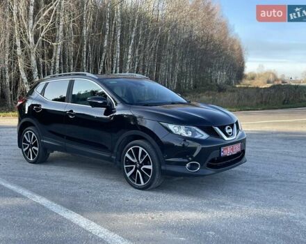 Черный Ниссан Кашкай, объемом двигателя 1.5 л и пробегом 240 тыс. км за 15600 $, фото 7 на Automoto.ua