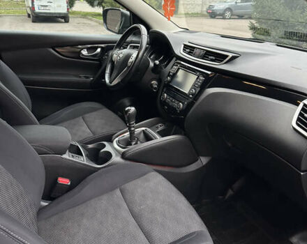 Черный Ниссан Кашкай, объемом двигателя 1.5 л и пробегом 175 тыс. км за 14700 $, фото 26 на Automoto.ua