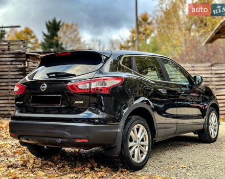 Чорний Ніссан Кашкай, об'ємом двигуна 1.6 л та пробігом 263 тис. км за 13900 $, фото 3 на Automoto.ua