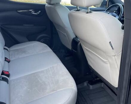 Черный Ниссан Кашкай, объемом двигателя 1.5 л и пробегом 240 тыс. км за 15600 $, фото 32 на Automoto.ua