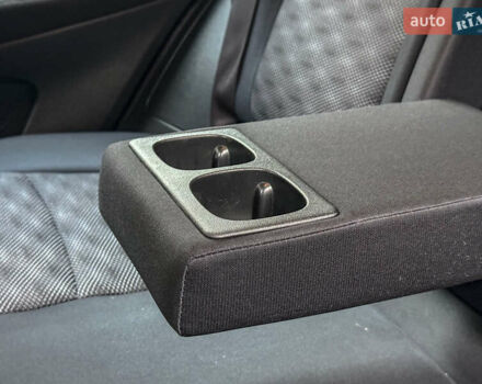 Чорний Ніссан Кашкай, об'ємом двигуна 1.6 л та пробігом 263 тис. км за 13900 $, фото 77 на Automoto.ua