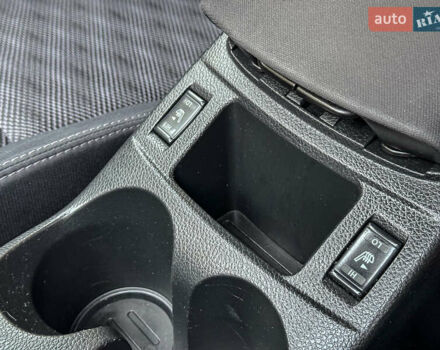 Чорний Ніссан Кашкай, об'ємом двигуна 1.6 л та пробігом 263 тис. км за 13900 $, фото 59 на Automoto.ua