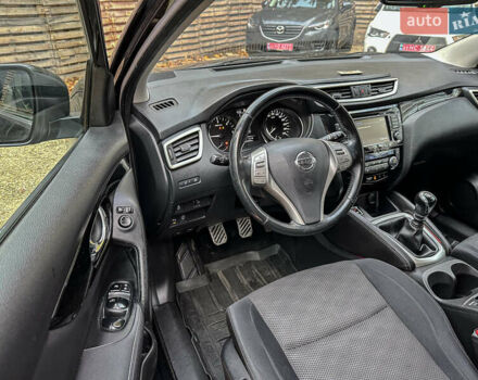 Чорний Ніссан Кашкай, об'ємом двигуна 1.6 л та пробігом 263 тис. км за 13900 $, фото 53 на Automoto.ua