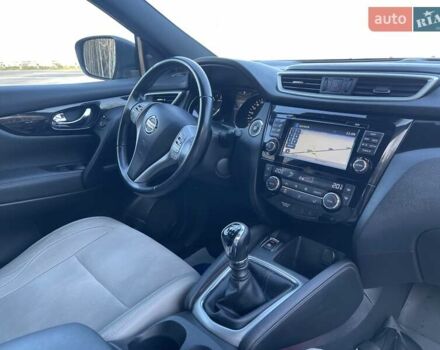 Черный Ниссан Кашкай, объемом двигателя 1.5 л и пробегом 240 тыс. км за 15600 $, фото 26 на Automoto.ua