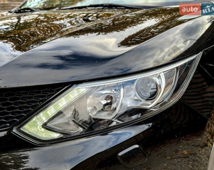 Чорний Ніссан Кашкай, об'ємом двигуна 1.6 л та пробігом 263 тис. км за 13900 $, фото 39 на Automoto.ua