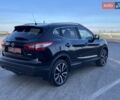 Черный Ниссан Кашкай, объемом двигателя 1.5 л и пробегом 240 тыс. км за 15600 $, фото 5 на Automoto.ua