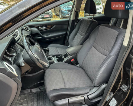 Чорний Ніссан Кашкай, об'ємом двигуна 1.6 л та пробігом 263 тис. км за 13900 $, фото 56 на Automoto.ua