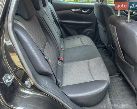 Чорний Ніссан Кашкай, об'ємом двигуна 1.6 л та пробігом 263 тис. км за 13900 $, фото 90 на Automoto.ua