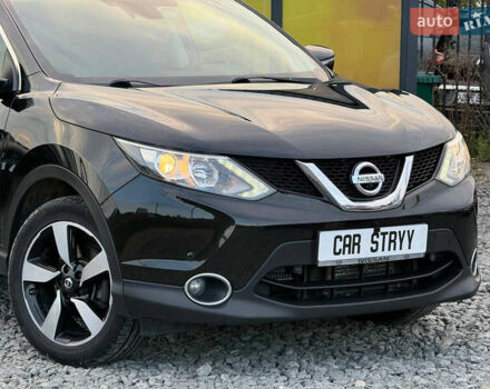 Черный Ниссан Кашкай, объемом двигателя 1.6 л и пробегом 287 тыс. км за 14700 $, фото 17 на Automoto.ua