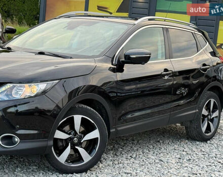 Черный Ниссан Кашкай, объемом двигателя 1.6 л и пробегом 287 тыс. км за 14700 $, фото 13 на Automoto.ua