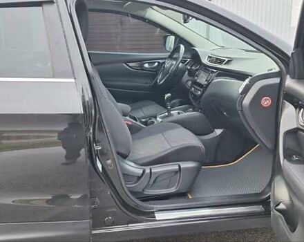 Черный Ниссан Кашкай, объемом двигателя 1.5 л и пробегом 202 тыс. км за 14950 $, фото 11 на Automoto.ua