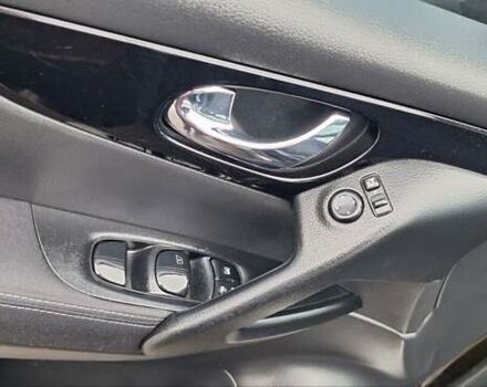 Черный Ниссан Кашкай, объемом двигателя 1.5 л и пробегом 202 тыс. км за 14950 $, фото 43 на Automoto.ua