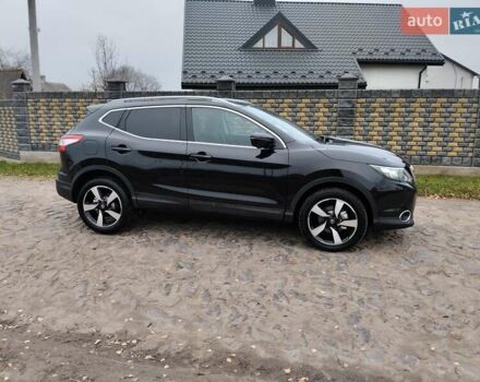 Черный Ниссан Кашкай, объемом двигателя 1.5 л и пробегом 205 тыс. км за 13800 $, фото 1 на Automoto.ua