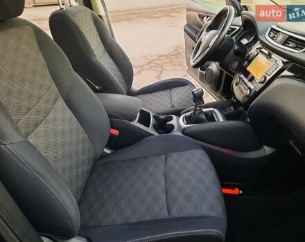 Чорний Ніссан Кашкай, об'ємом двигуна 1.5 л та пробігом 247 тис. км за 15400 $, фото 93 на Automoto.ua