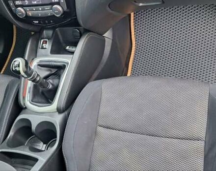 Черный Ниссан Кашкай, объемом двигателя 1.5 л и пробегом 202 тыс. км за 14950 $, фото 79 на Automoto.ua