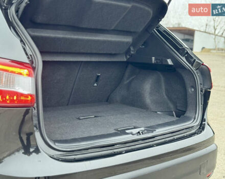 Черный Ниссан Кашкай, объемом двигателя 1.6 л и пробегом 204 тыс. км за 14800 $, фото 54 на Automoto.ua