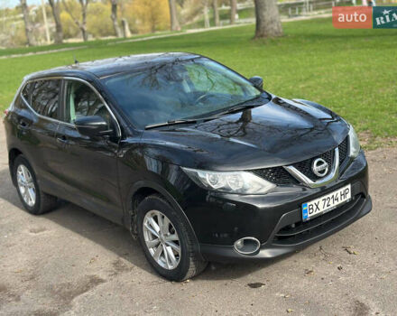 Черный Ниссан Кашкай, объемом двигателя 1.5 л и пробегом 300 тыс. км за 13300 $, фото 5 на Automoto.ua