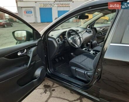 Чорний Ніссан Кашкай, об'ємом двигуна 1.5 л та пробігом 247 тис. км за 15400 $, фото 72 на Automoto.ua