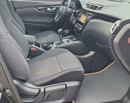 Черный Ниссан Кашкай, объемом двигателя 1.5 л и пробегом 202 тыс. км за 14950 $, фото 69 на Automoto.ua