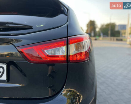 Черный Ниссан Кашкай, объемом двигателя 1.6 л и пробегом 217 тыс. км за 14950 $, фото 20 на Automoto.ua