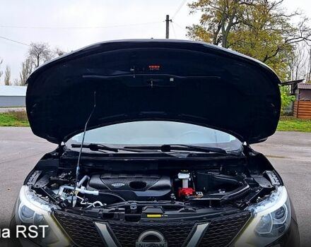 Черный Ниссан Кашкай, объемом двигателя 1.5 л и пробегом 202 тыс. км за 14950 $, фото 13 на Automoto.ua